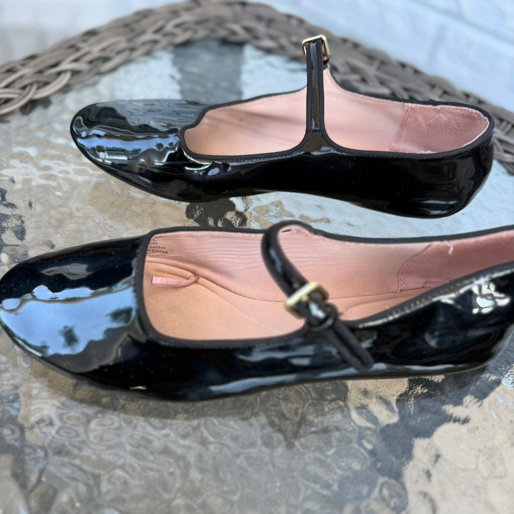 Zara Black Patent Mary Janes Size 38 (7.5)