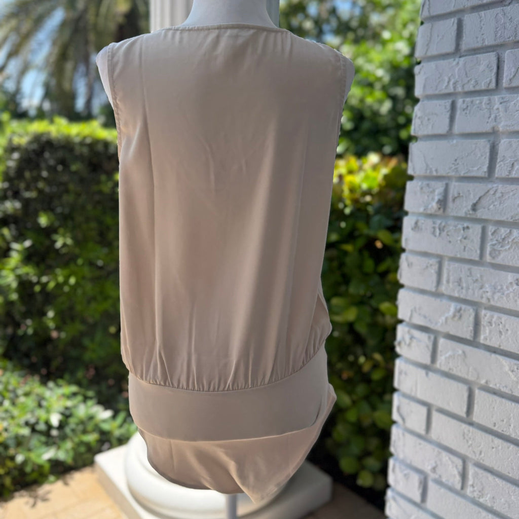 Mangopop Sleeveless V-Neck Bodysuit (2 Colors)-Size Small