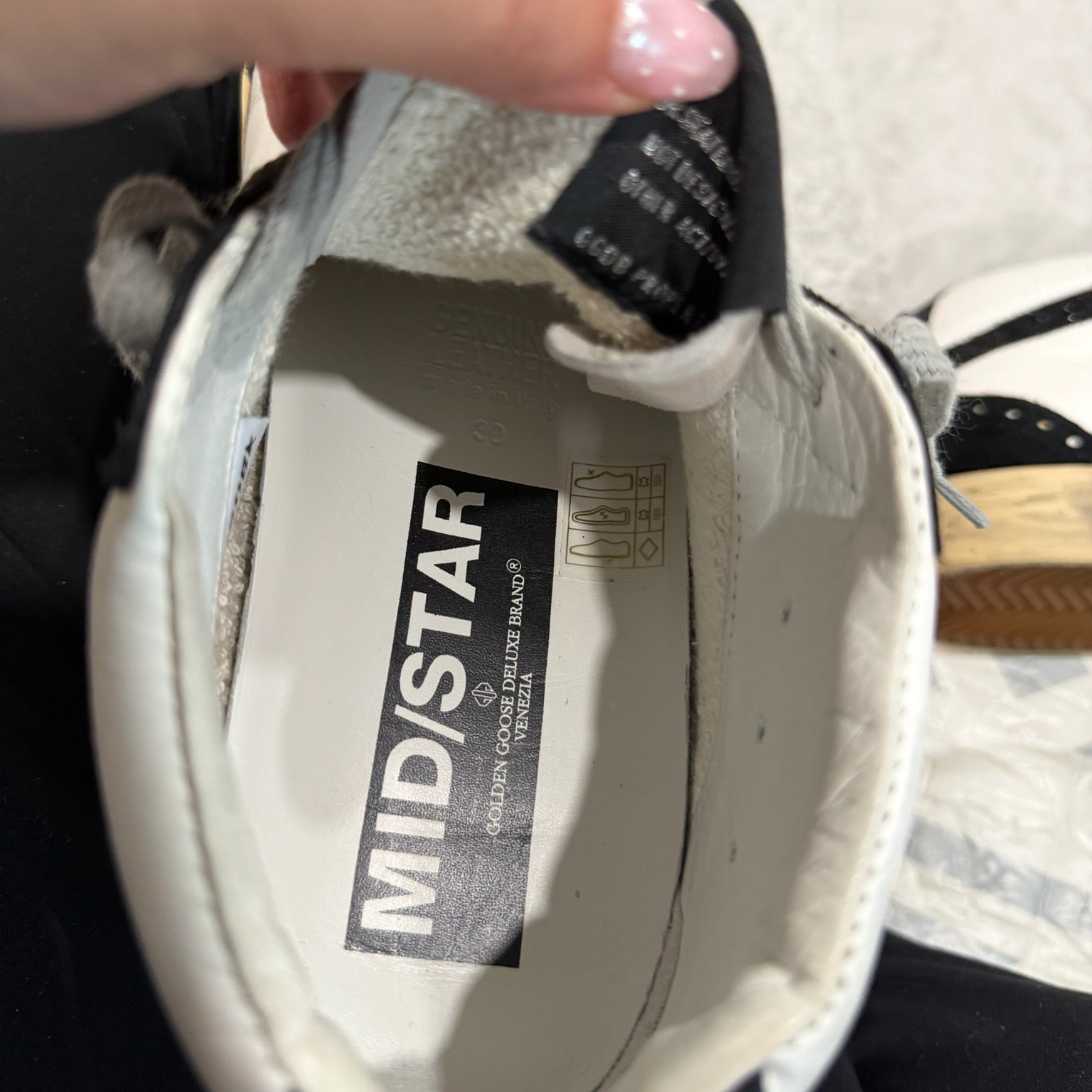 Golden Goose Mid Star Sneaker Size 39 (8)