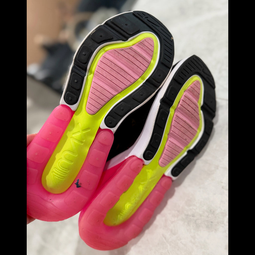 Nike Max 270 Sneakers Size 8.5
