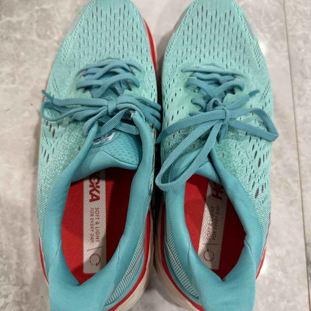 Hoka Clifton 8 Running Shoes Size 8.5