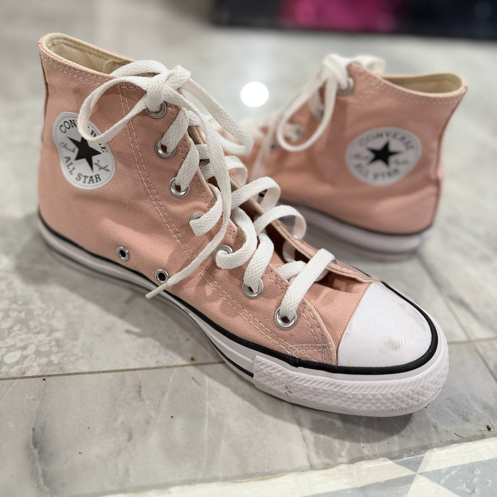Converse Chuck Taylor All Star High top Size 7.5