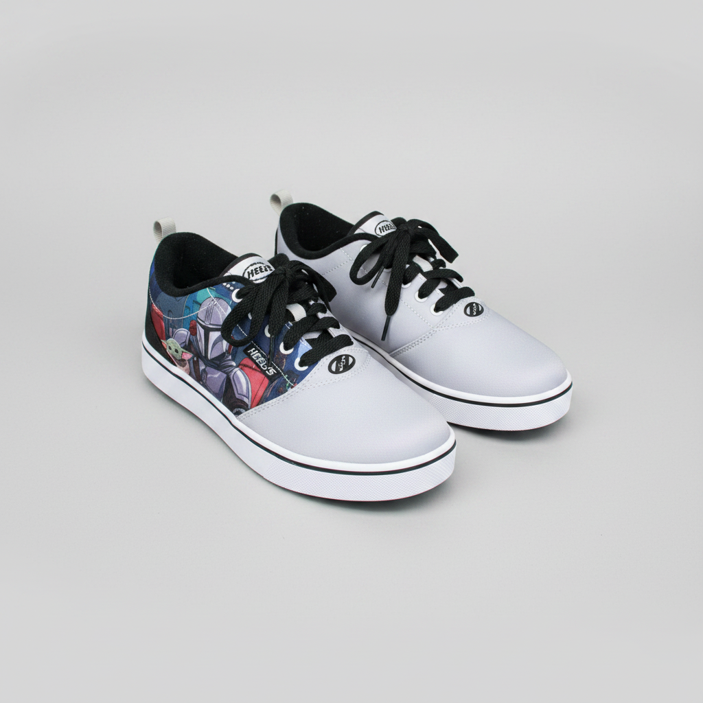 Heelys Star Wars The Mandalorian Sneakers Size YTH 6 (Est: US Women's 7.5-8)