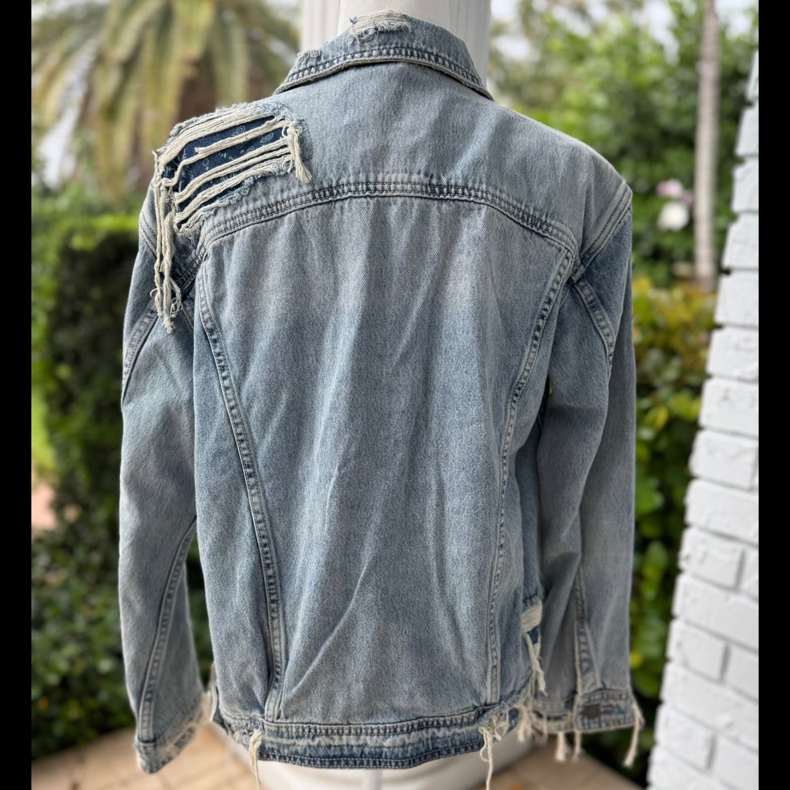 Hidden Los Angeles Bandana Oversized Jacket Size XS