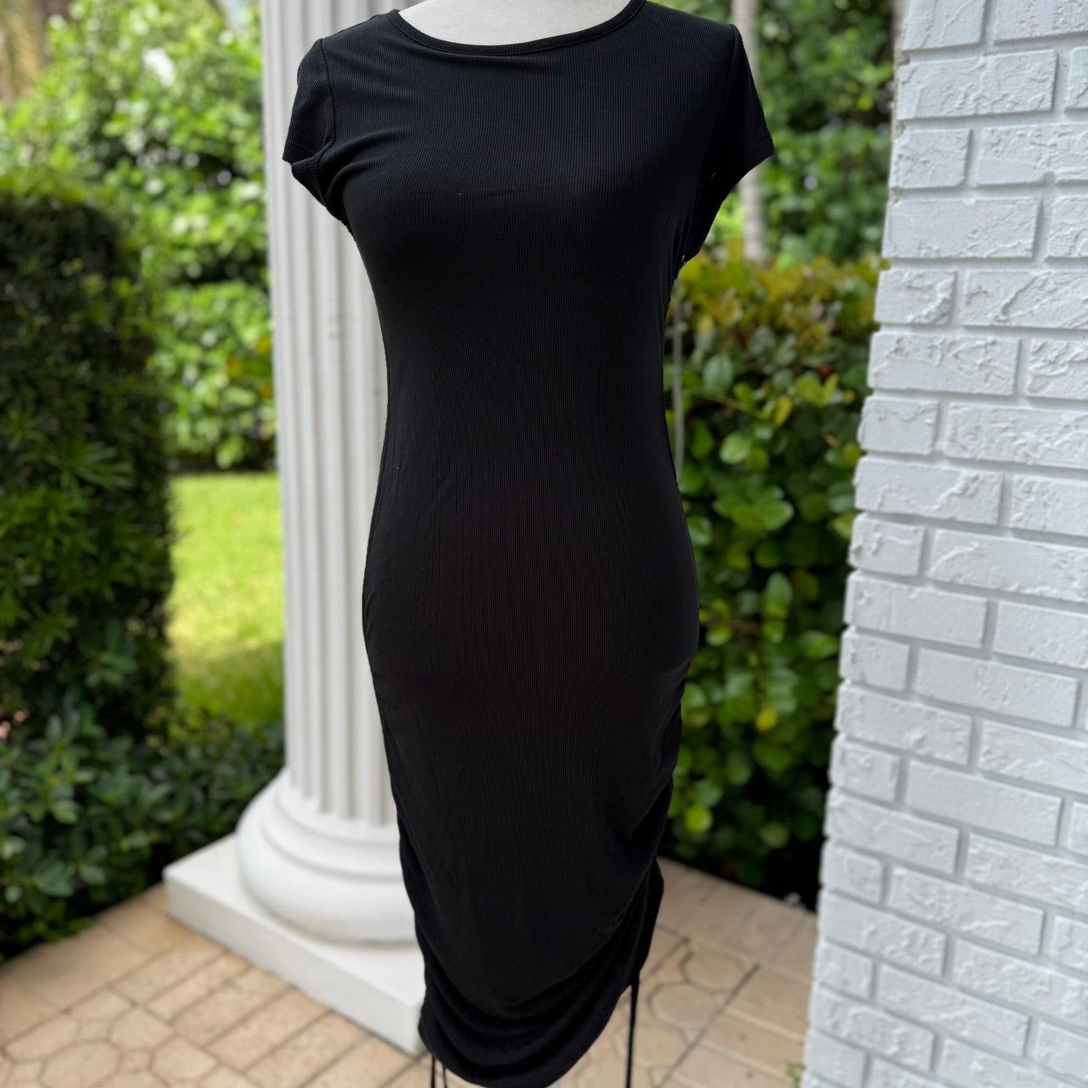Tart Black Ribbed Side-Ruched Midi Dress Size XS