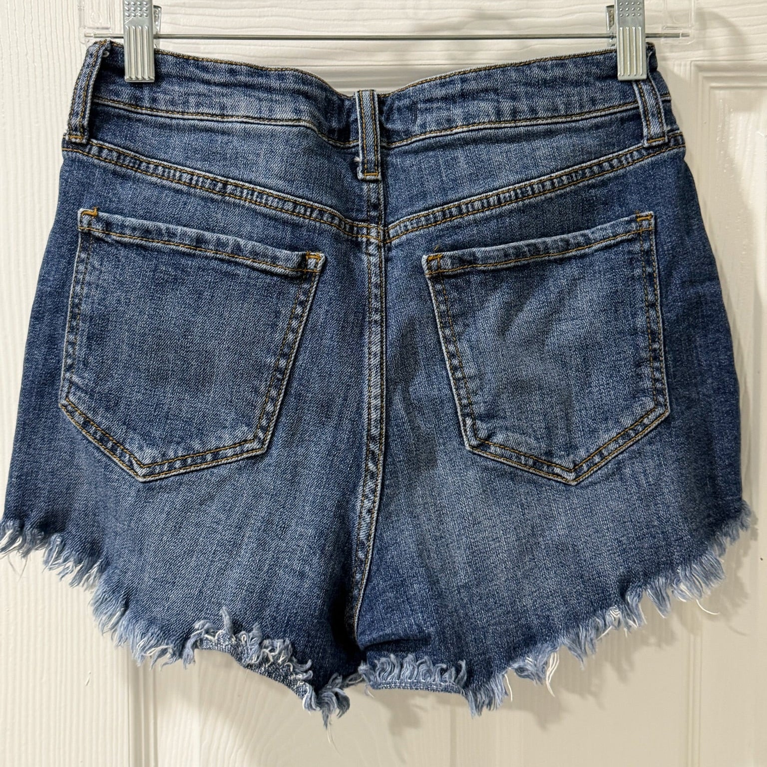 Eunina Lulu High Rise Cutoff Shorts – Medium Wash, Frayed Hem, Size S