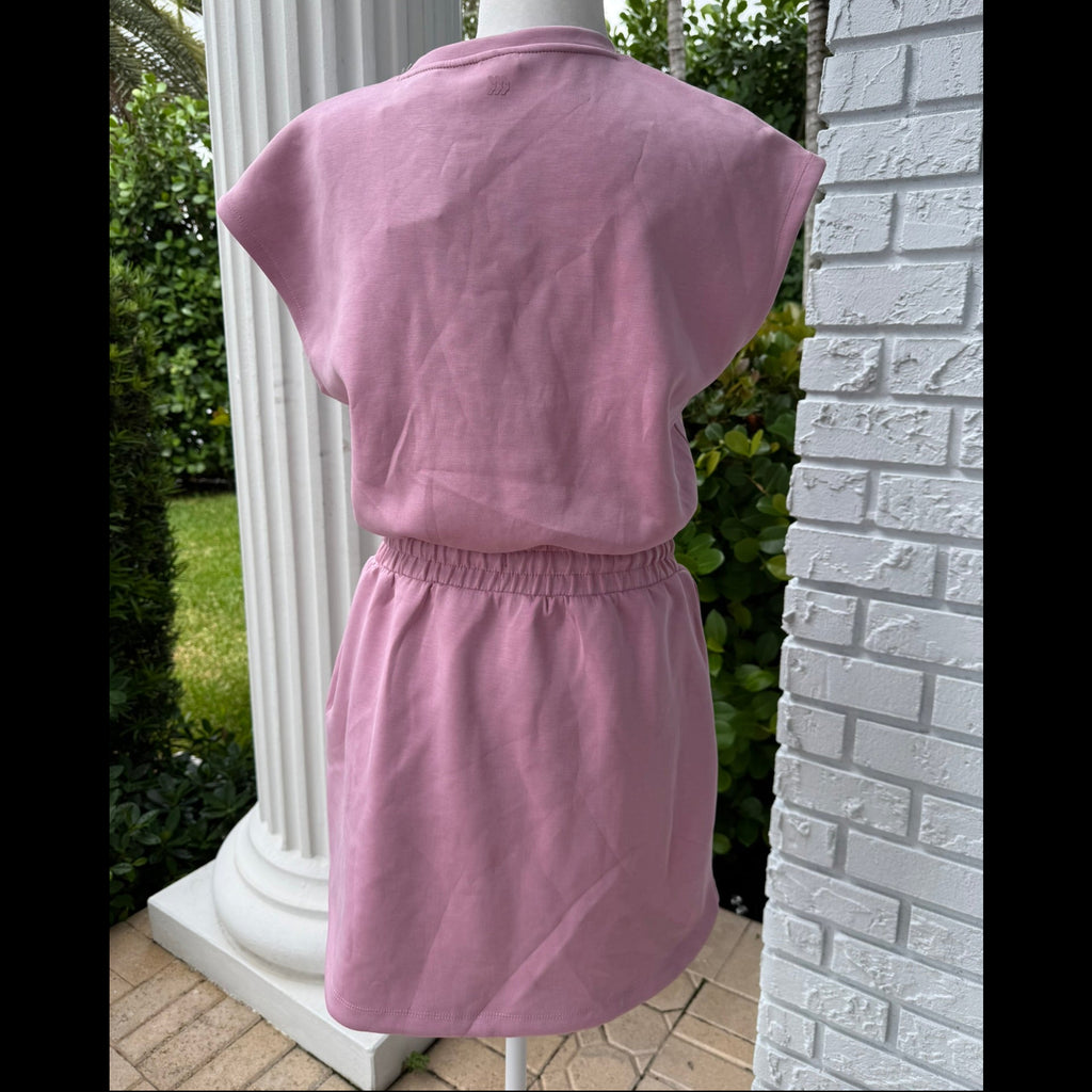 All in Motion Airy Sleek Dres Size Small