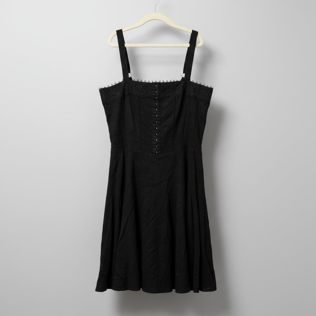 Heartloom Black Lace Trimmed Cami Dress – Sculpted Bodice, Size M