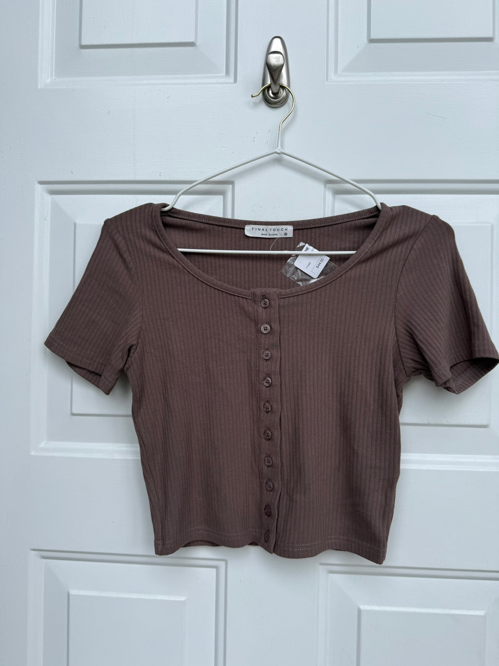 Final Touch Ribbed Button-Front Crop Top Size Medium