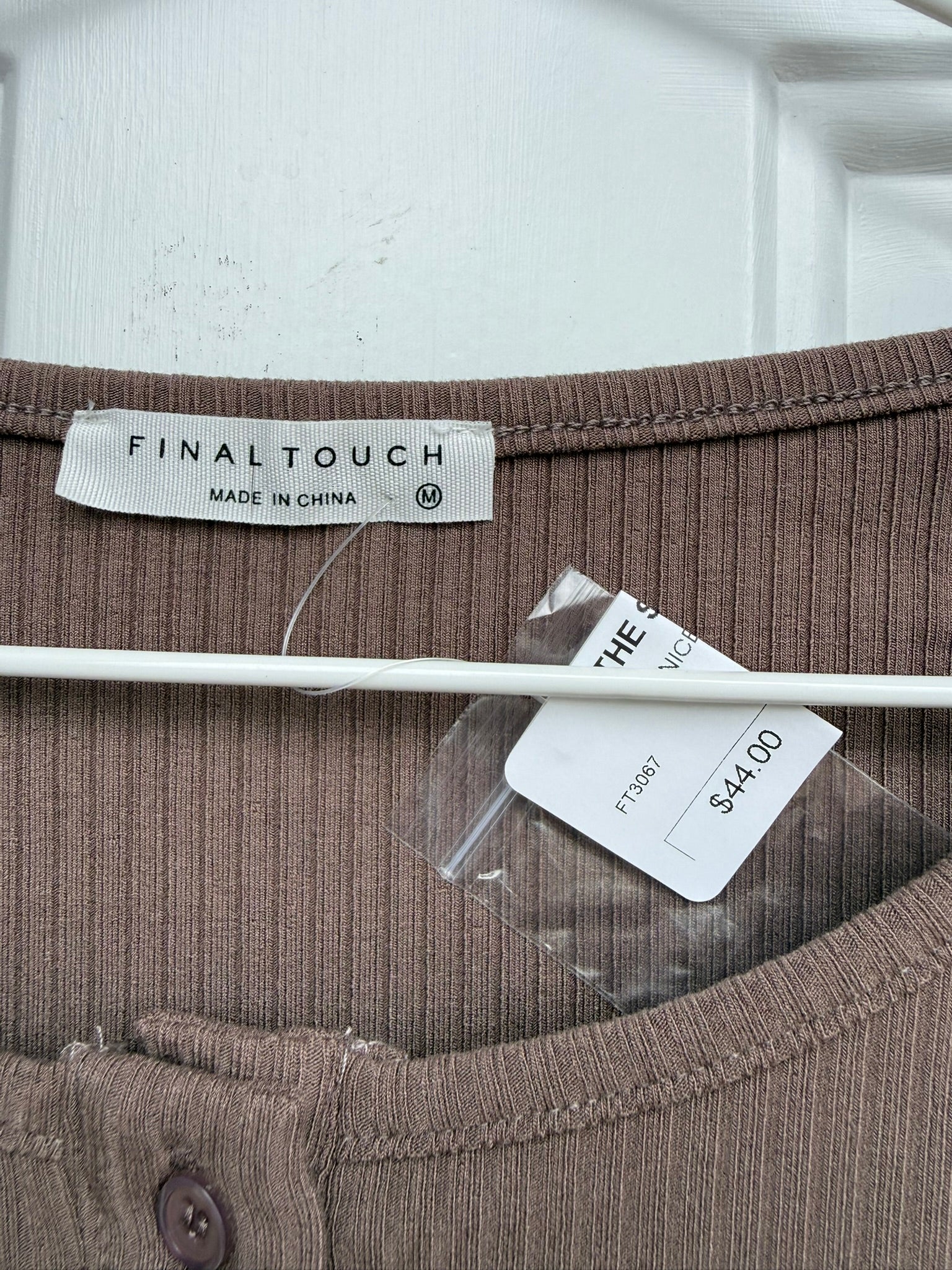 Final Touch Ribbed Button-Front Crop Top Size Medium
