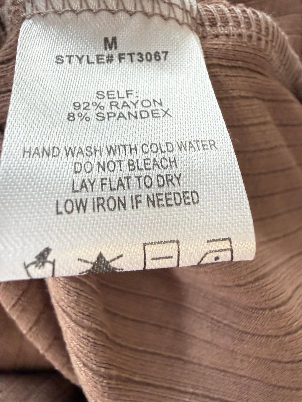 Final Touch Ribbed Button-Front Crop Top Size Medium