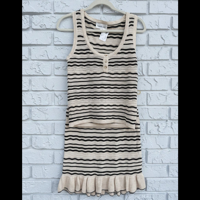 Heartloom Tank and Ruffle Skirt Set Size Small