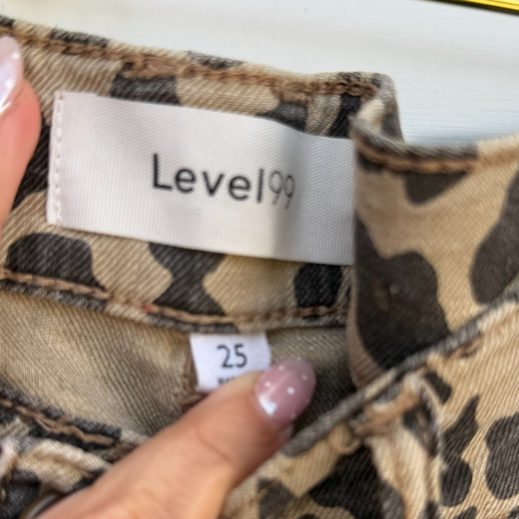 Level 99 Leopard Print Wide Leg Jeans – High Rise, Cotton Twill, Size 25