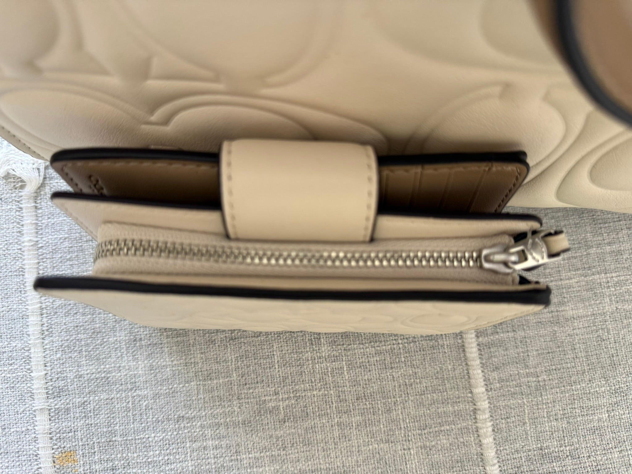 Coach Medium Corner Zip Wallet