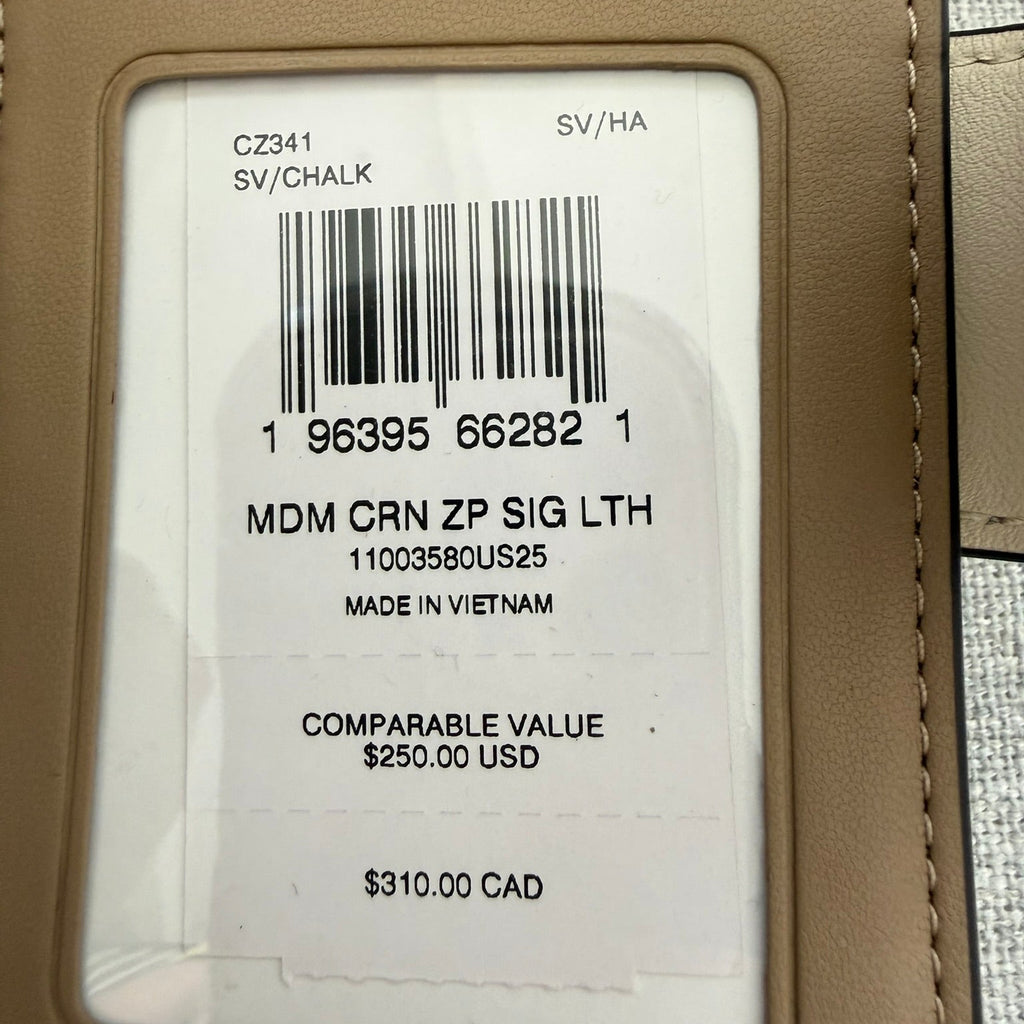 Coach Medium Corner Zip Wallet