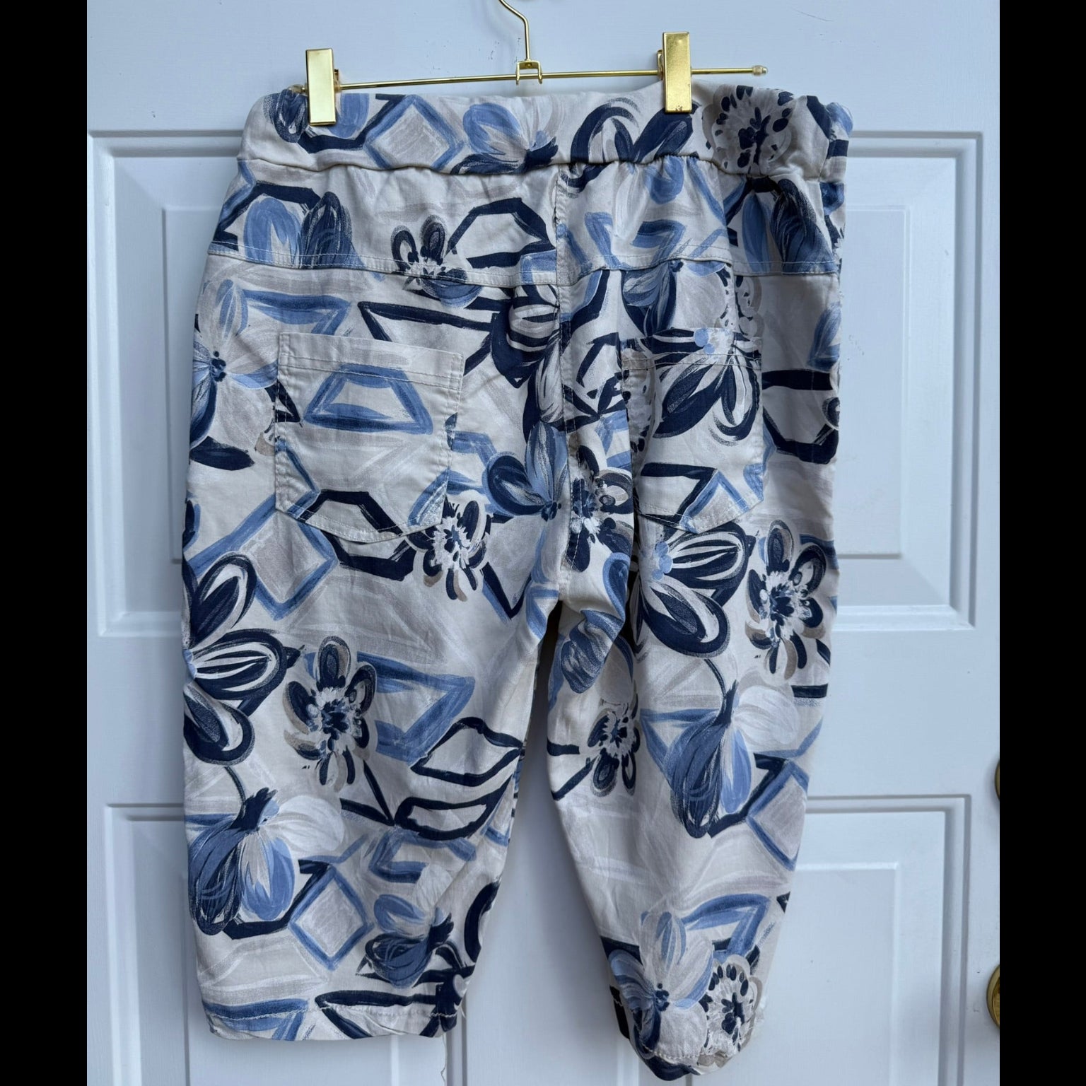 Brand Bazar Floral Print Drawstring Crop Pants Size Small