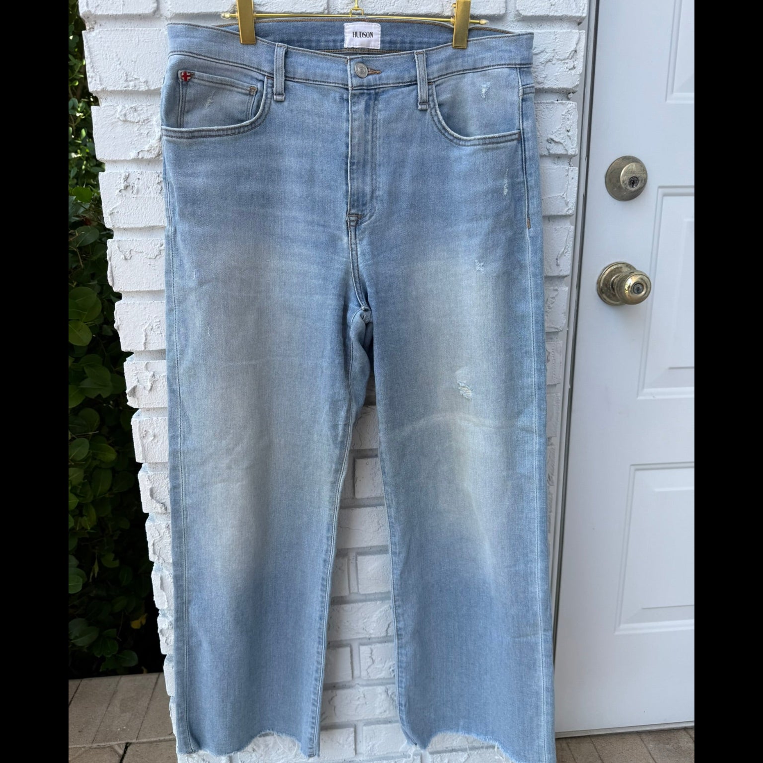 Hudson Rosalie Mid-Rise Raw Hem Jeans Size 31