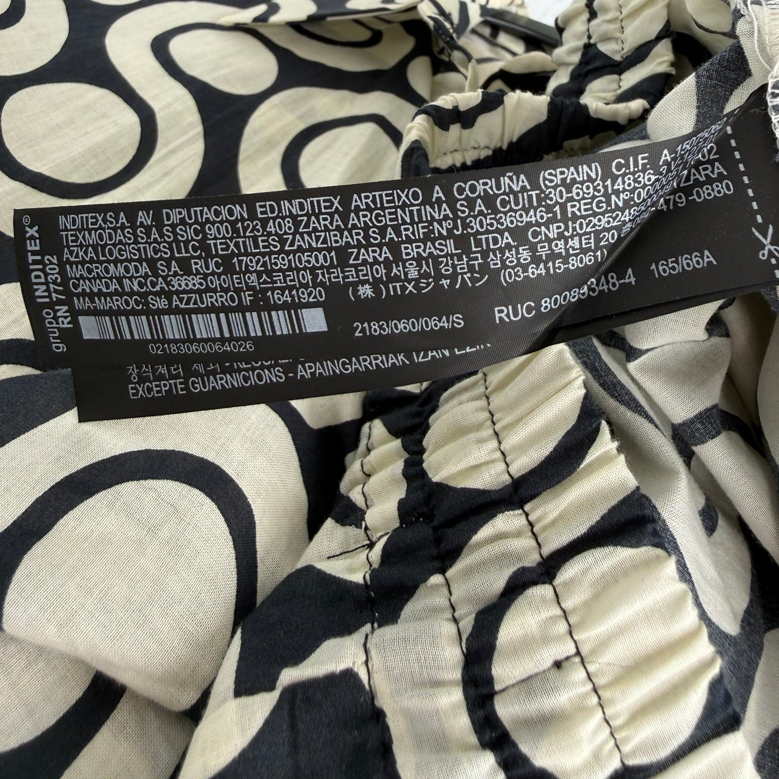 Zara Graphic Print Coordinated Set Size Small