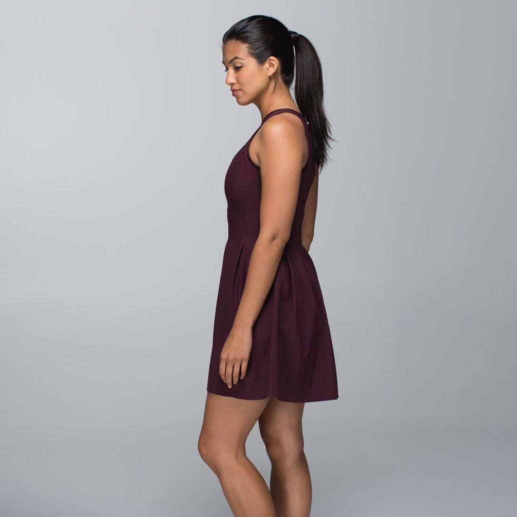 Lululemon Here To There Dress Size 6- Bordeaux Drama