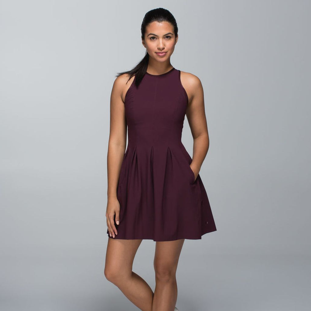Lululemon Here To There Dress Size 6- Bordeaux Drama