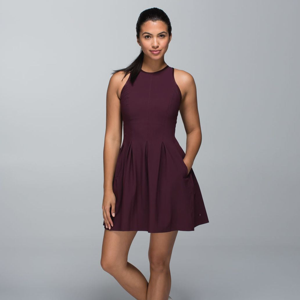 Lululemon Here To There Dress Size 6- Bordeaux Drama