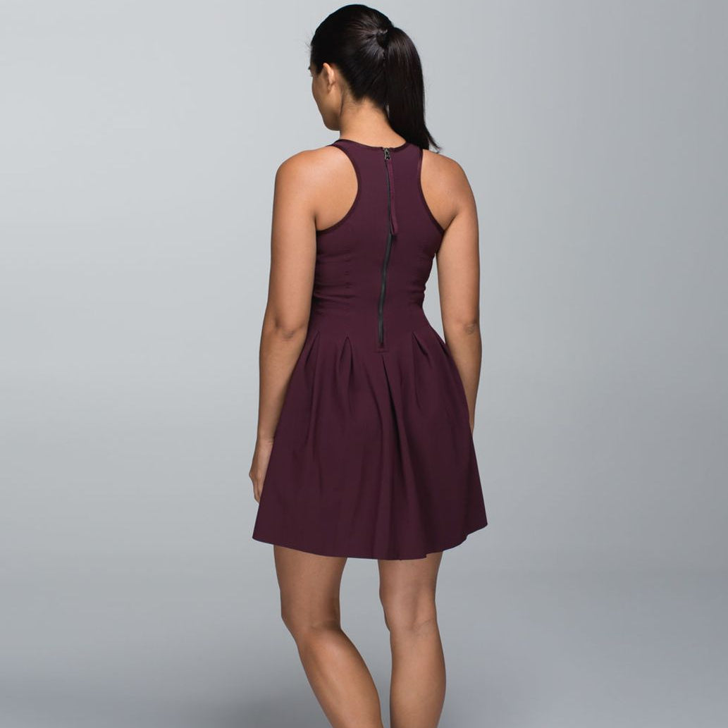 Lululemon Here To There Dress Size 6- Bordeaux Drama