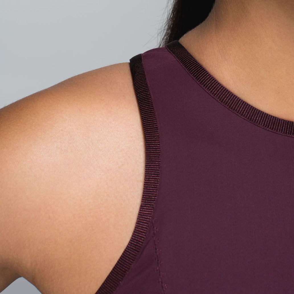 Lululemon Here To There Dress Size 6- Bordeaux Drama