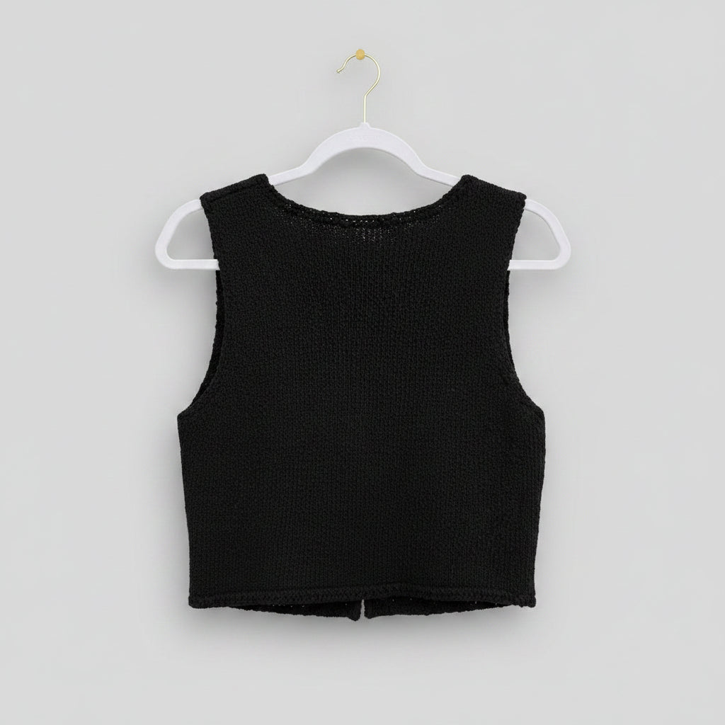 Sky to Moon Gina Sleeveless Knit Top Black Size Large