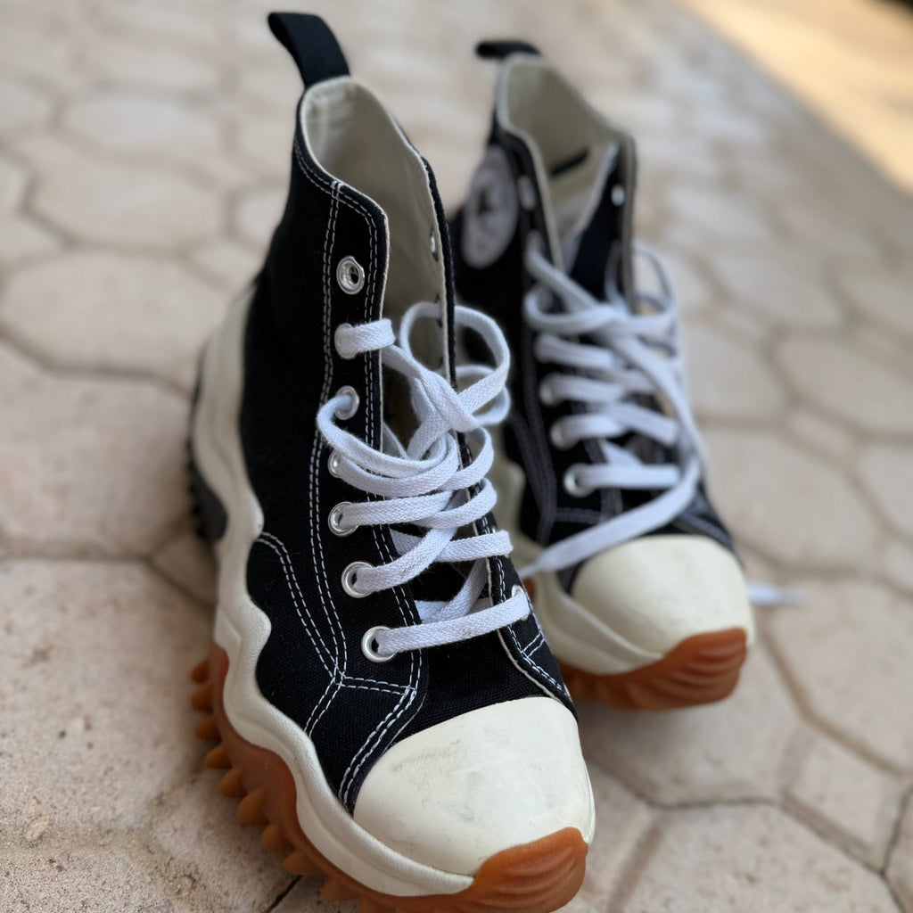 Converse Run Star Hike High Top Sneakers Size 7 | Women's Platform Sneakers