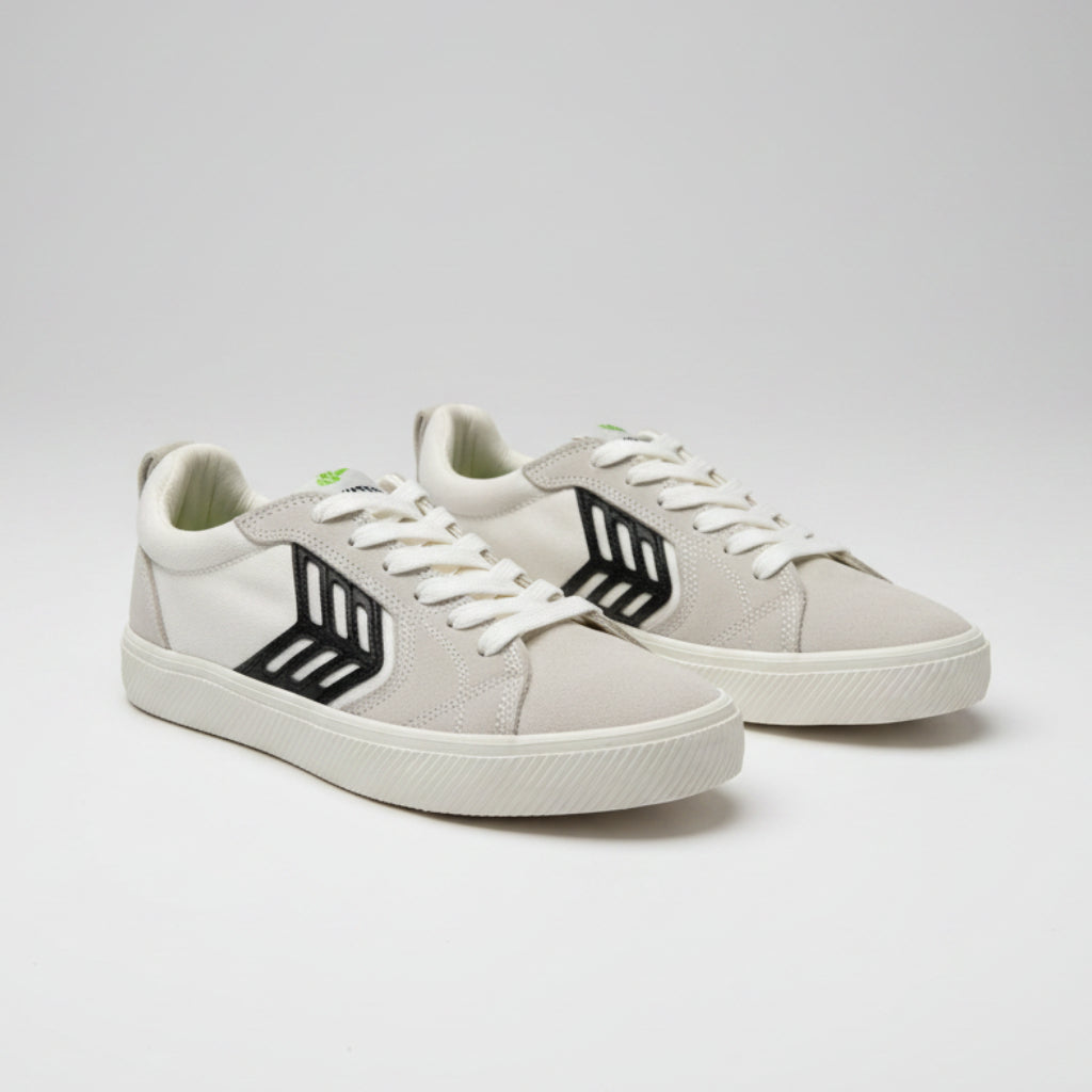 Cariuma OCA Low Off-White Sneakers Size 7.5 | Women's Canvas Sneakers