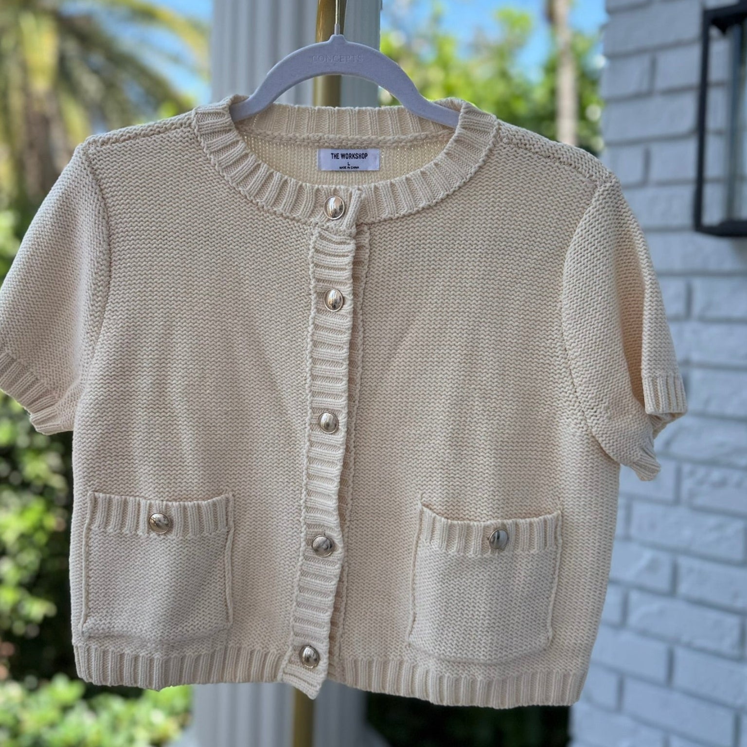 The Workshop Cream Short Sleeve Knit Cardigan Size Large (Runs Small)