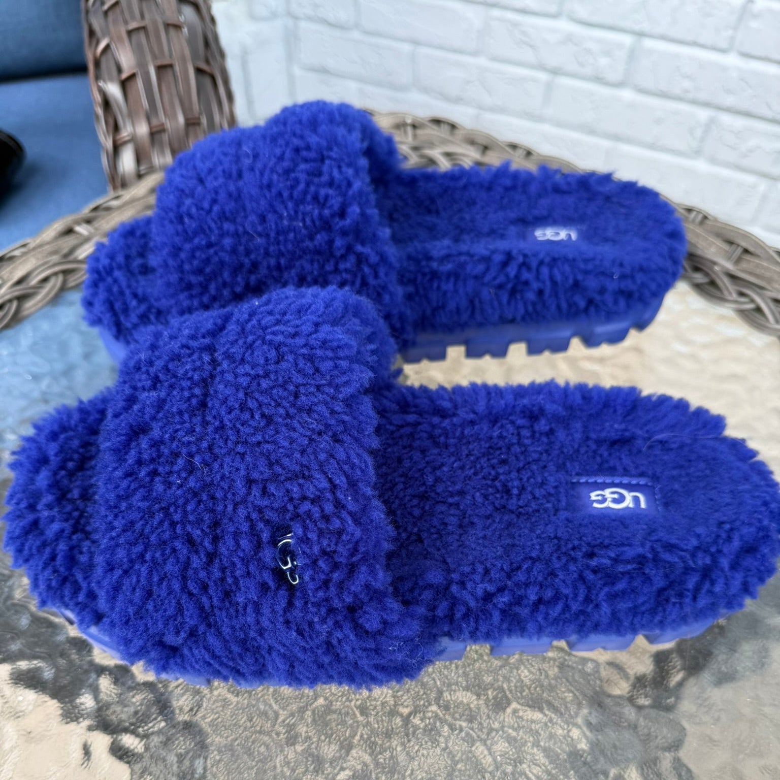 Ugg Fluff Yeah Slide Slippers SIze 8