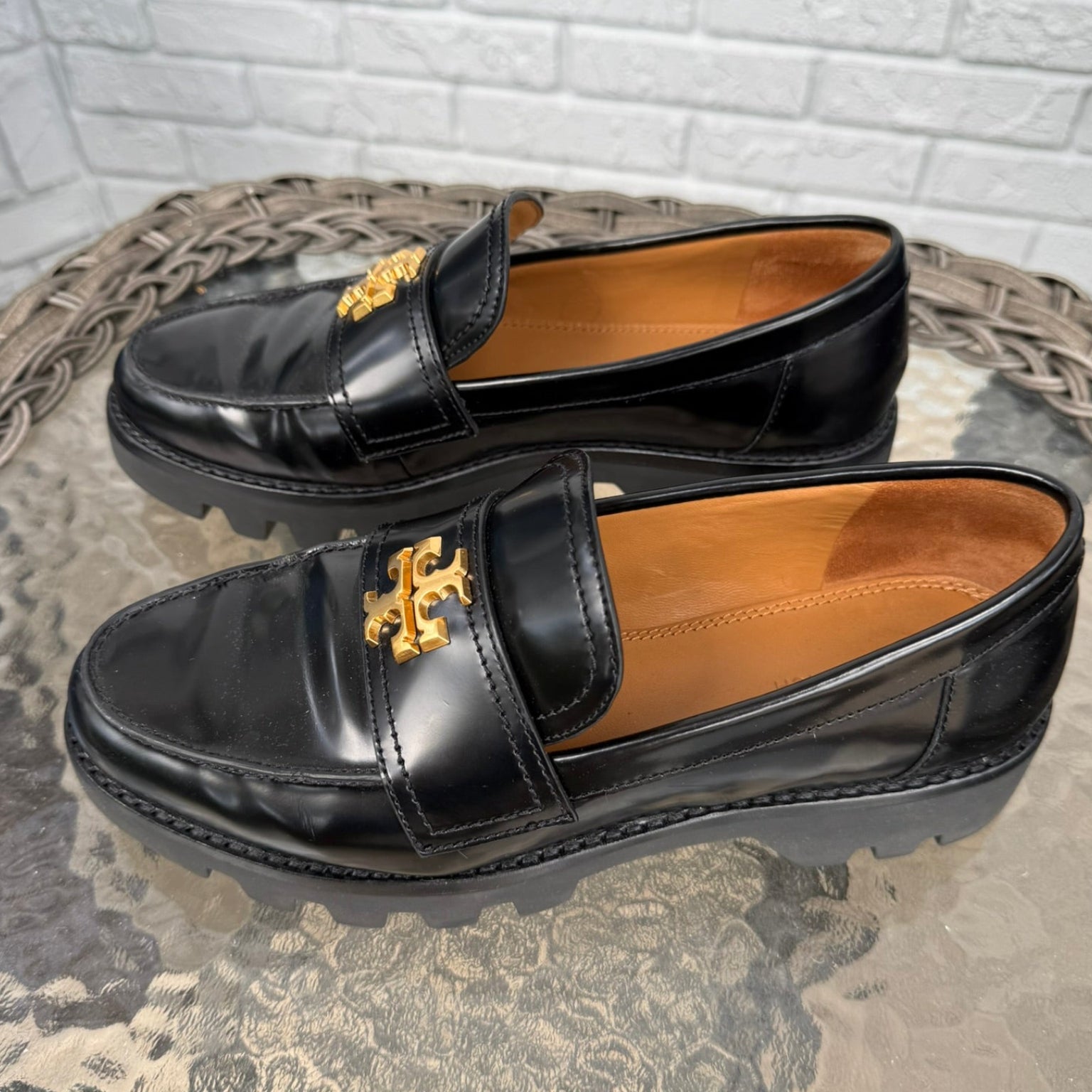 Tory Burch Everly Black Lug Sole Loafers Size 7.5