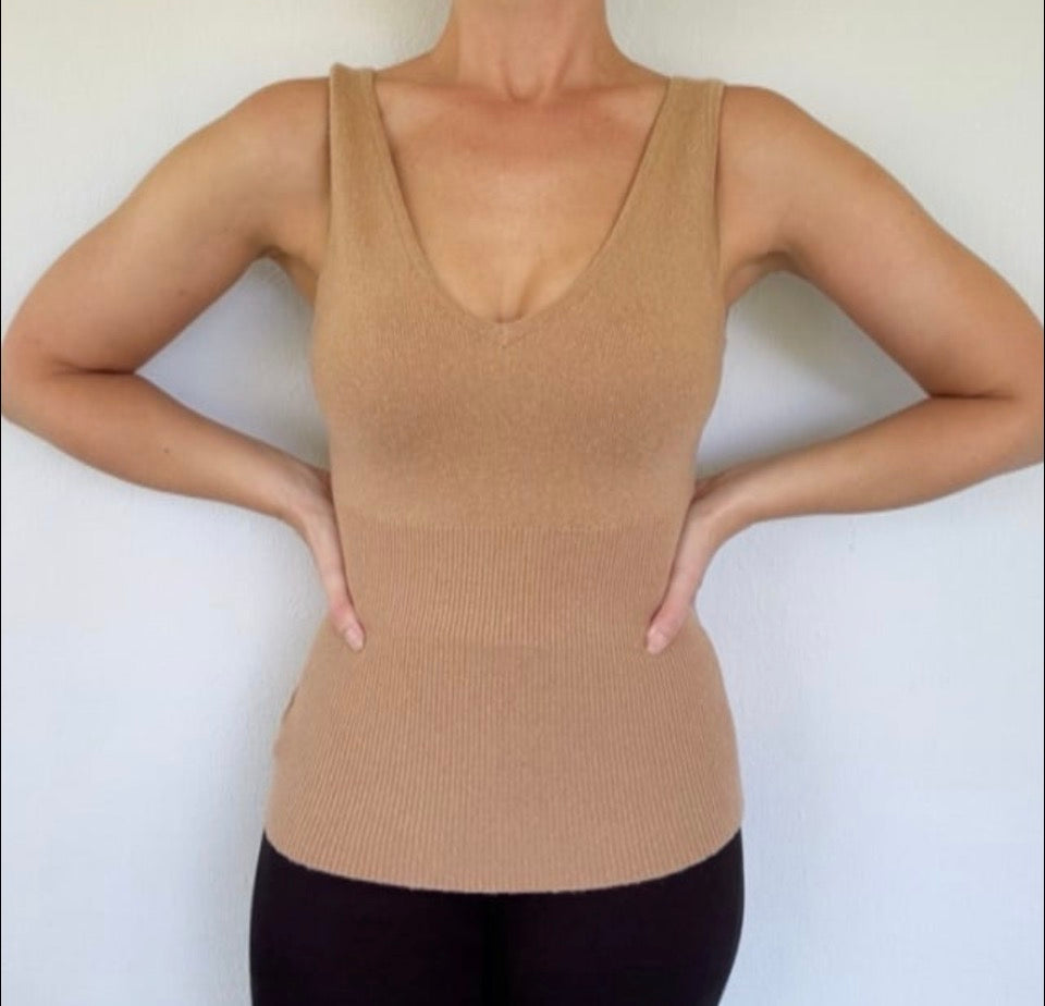 Crush Cashmere Sleeveless V-Neck Top Size Large