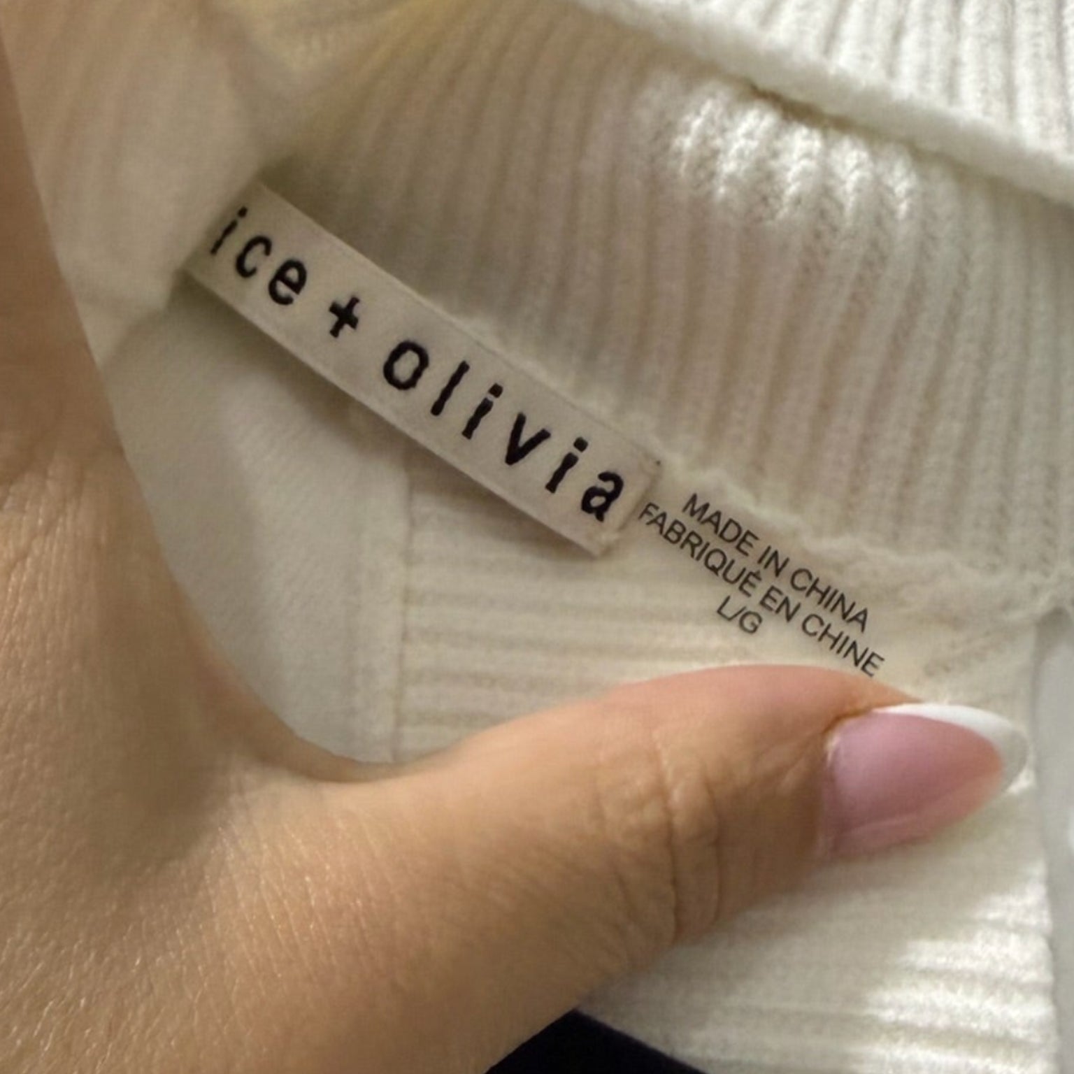Alice + Olivia Asymmetrical Mock Neck Top Size L | White Sleeveless Designer Blouse