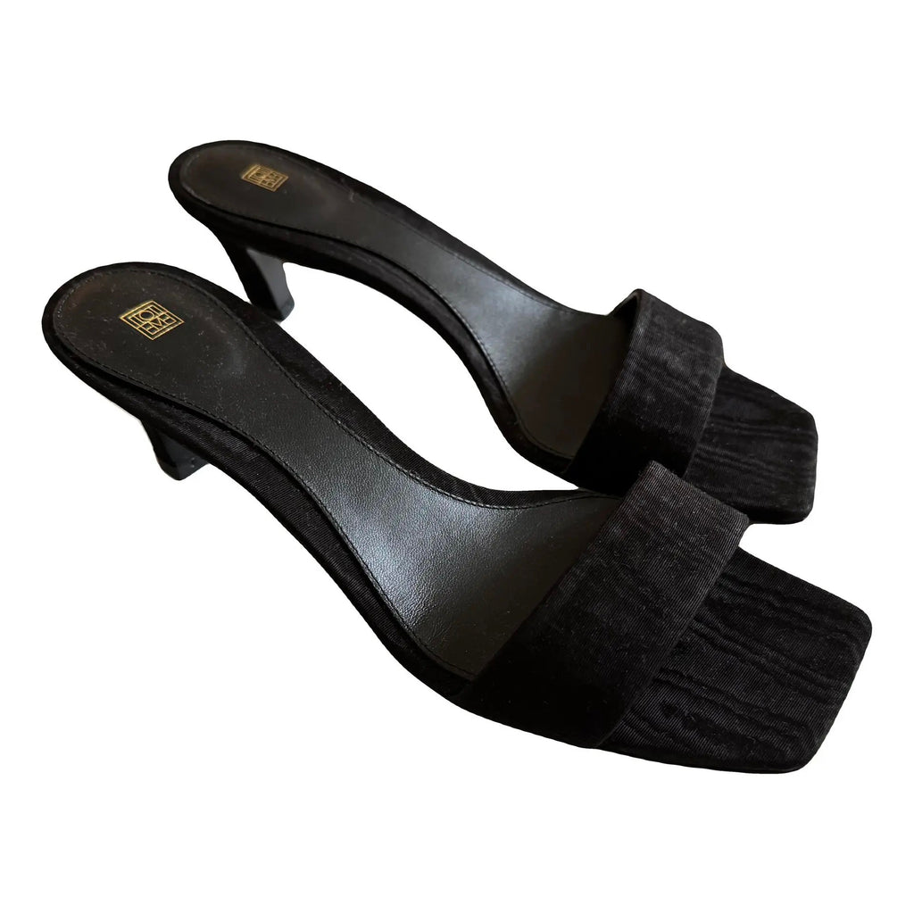 Toteme Moire Black Kitten Heel Mules Size 38 | Women's Designer Leather Mules