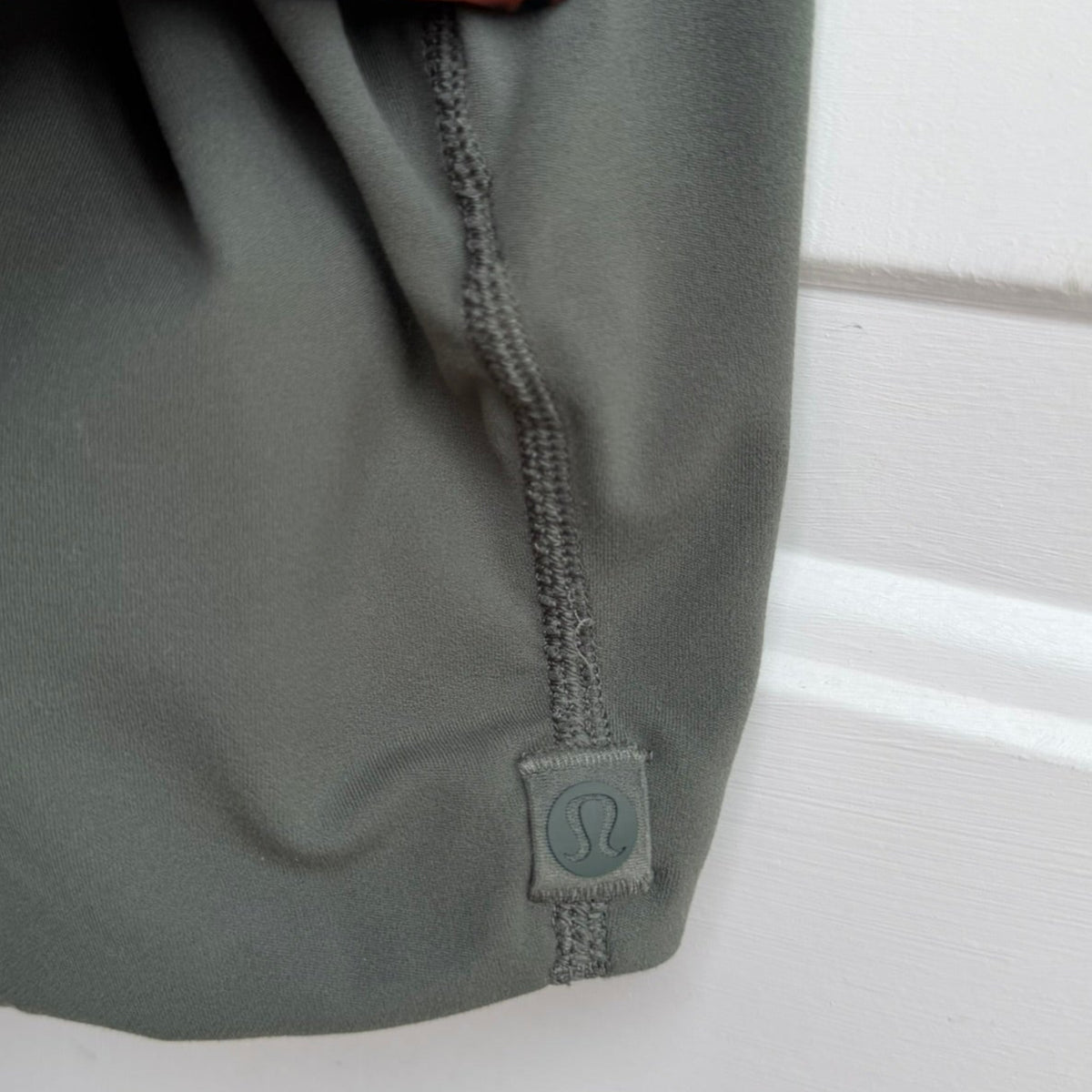 Lululemon Green Sports Bra Size M