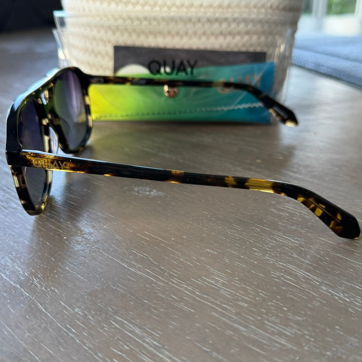 Quay On the Fly Tortoise Frame / Smoke Polarized Lens
