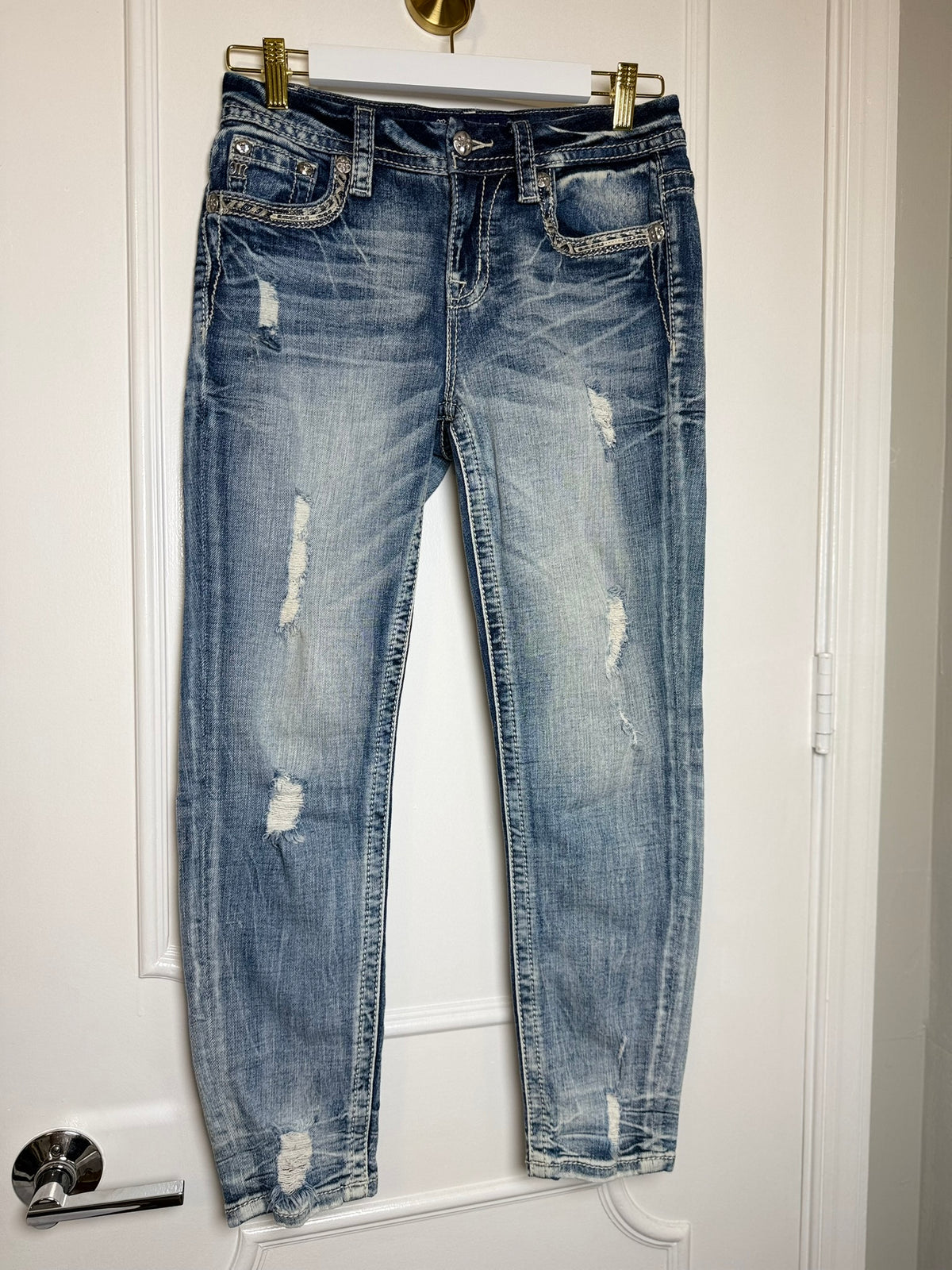 Miss Me Mid-Rise Skinny Jeans Size 27
