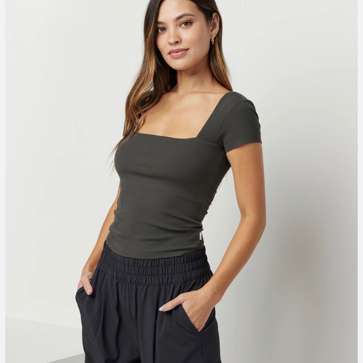 Vuori Green Square Neck Top Size Small