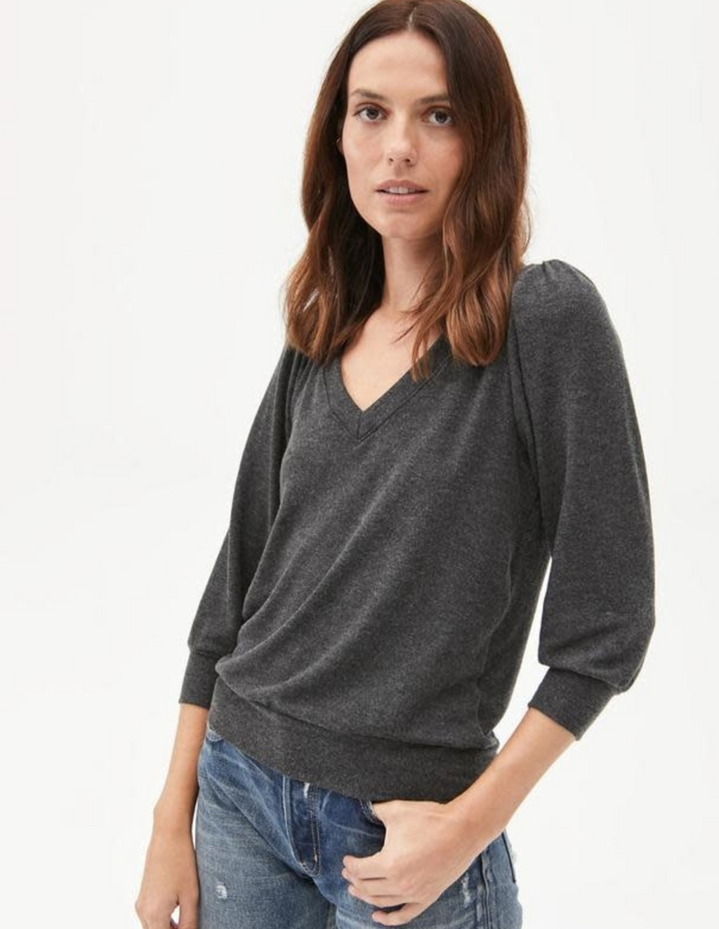 MICHAEL STARS GABRIELLA V NECK Size Large