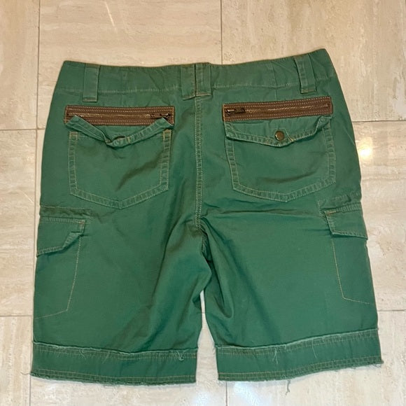 Cabi Green Cargo Shorts Size 12 Style #342