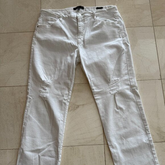 Sanctuary Ripped Slim Boyfriend White Jeans Size 32