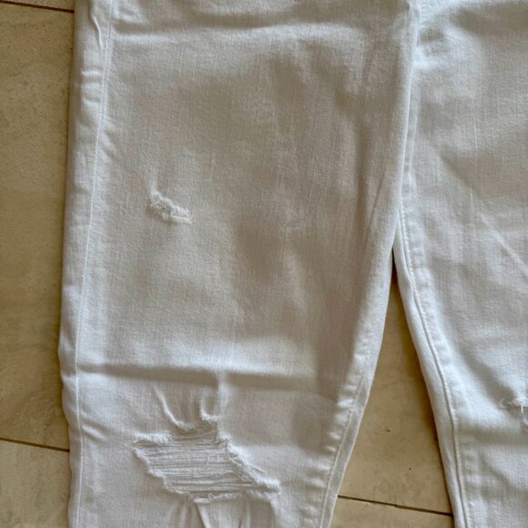 JOE'S JEANS "THE FLAWLESS ICON SKINNY ANKLE" Frayed Hem Jeans In "WHITE" Size 32