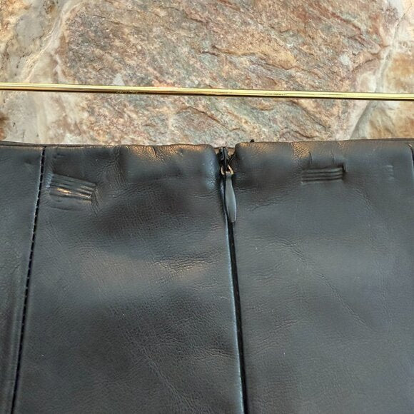 KLD Faux Leather A-Line Mini skort Size Medium