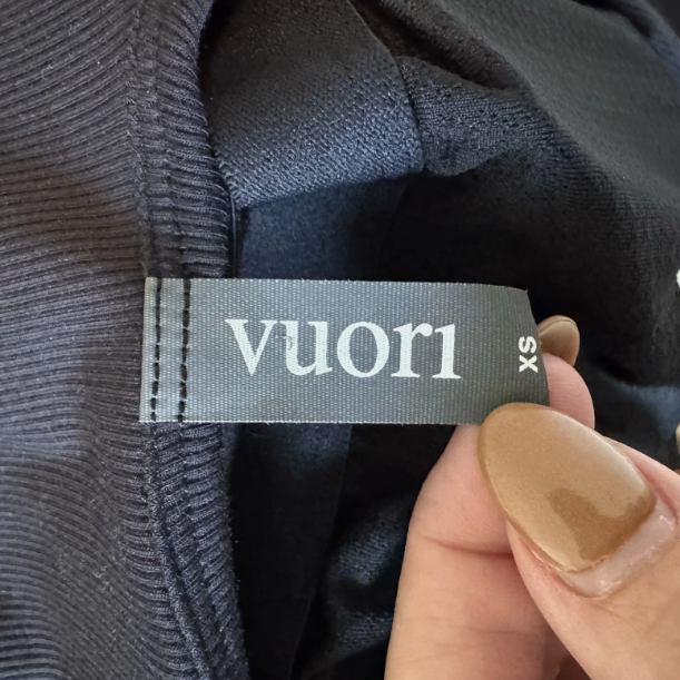 Vuori Short Sleeve Pose Bodysuit Size Small